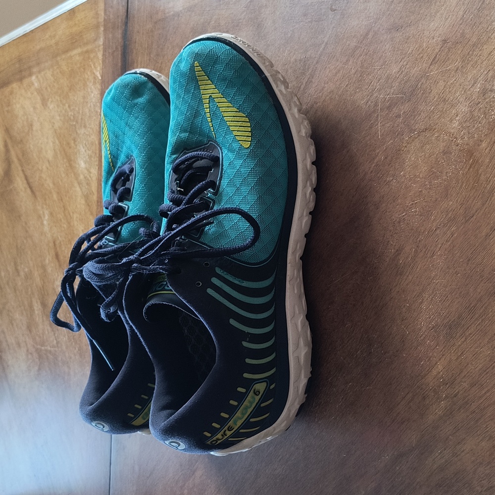 Brooks Pure Flow 6 Lightweight Running Shoes 8.5 - Picture 2 of 6